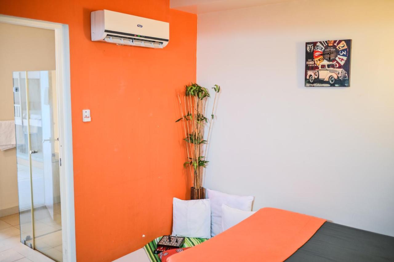 Pico De Loro Hamilo Coast By Beach Homes 나숙부 외부 사진