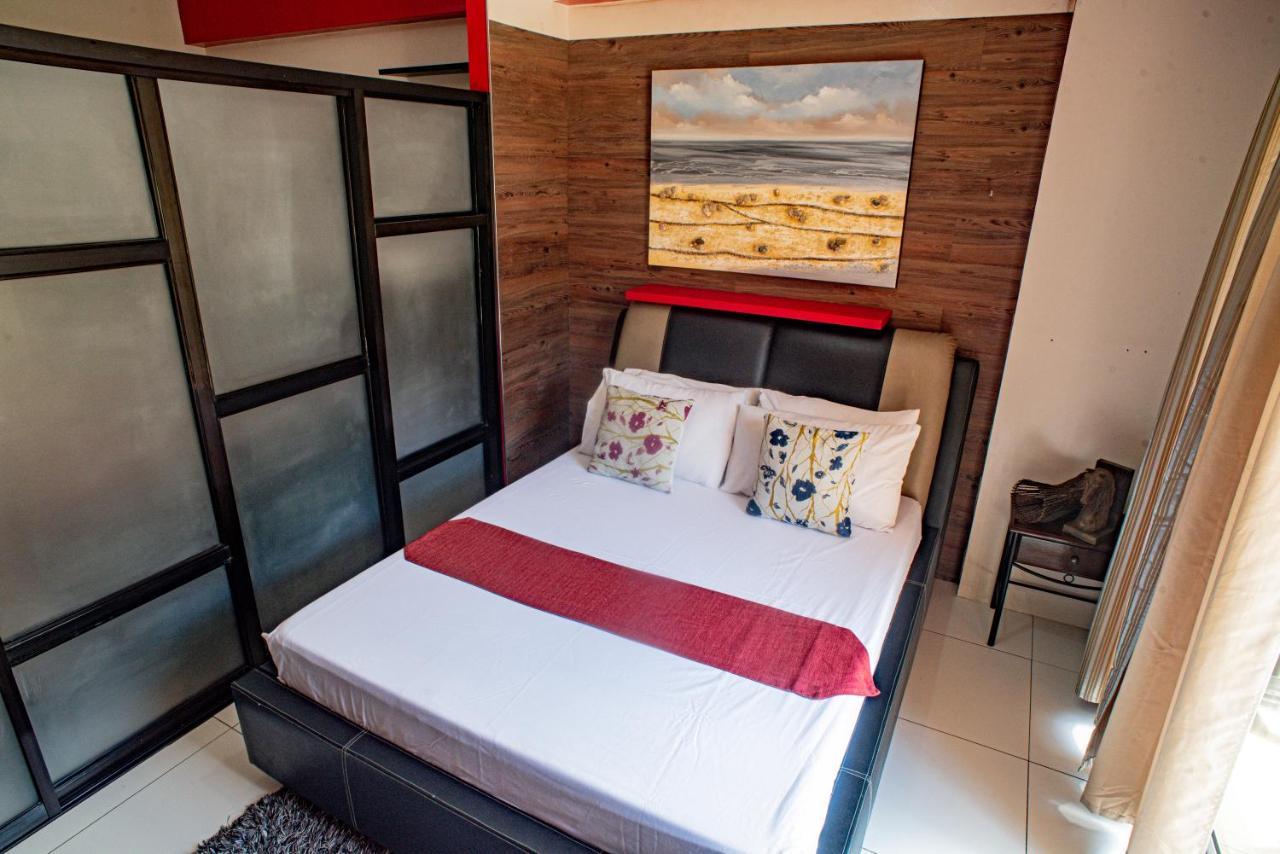 Pico De Loro Hamilo Coast By Beach Homes 나숙부 외부 사진