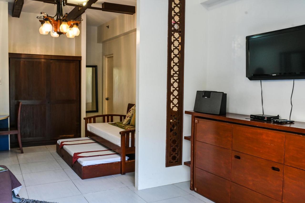 Pico De Loro Hamilo Coast By Beach Homes 나숙부 외부 사진